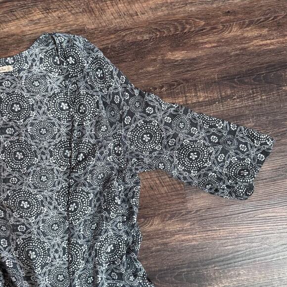 EUC HOLLISTER BIKINI COVER UP WITH FRINGE‎ SIZE LARGE - Picture 4 of 5